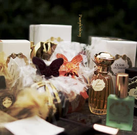 Spot Goutal Goutal honeysuckle slightly drunk rose flame frankincense little sweetheart Hadrian