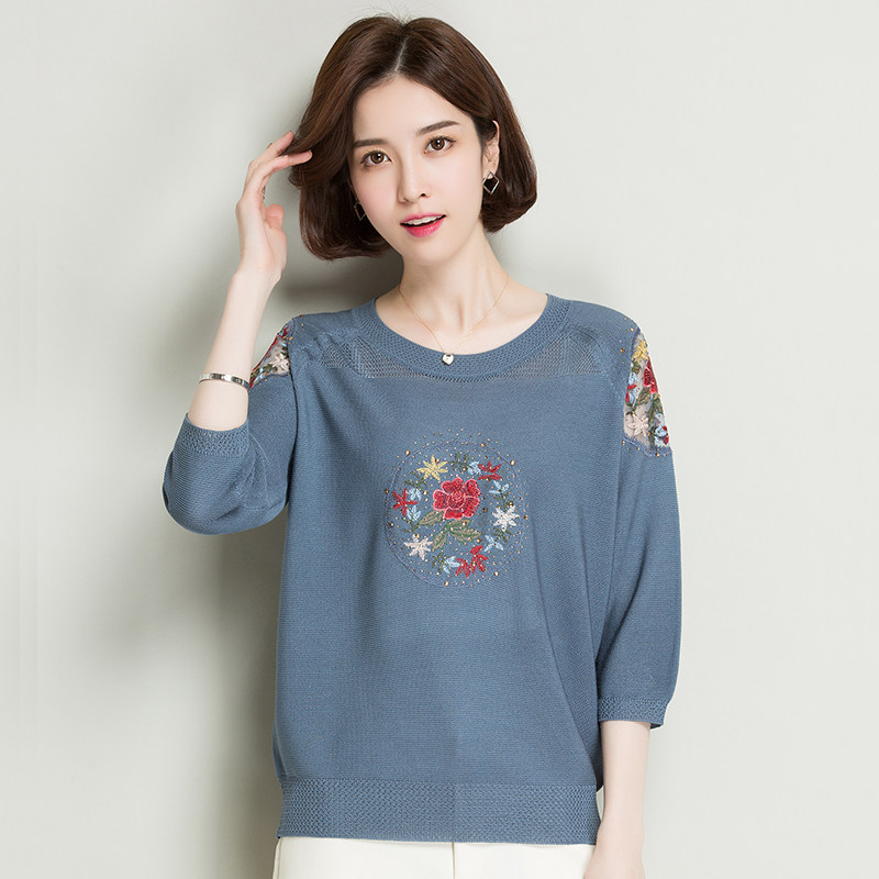 中年女装妈妈新款中袖毛衣秋装上衣中老年洋气打底衫七分袖针织衫