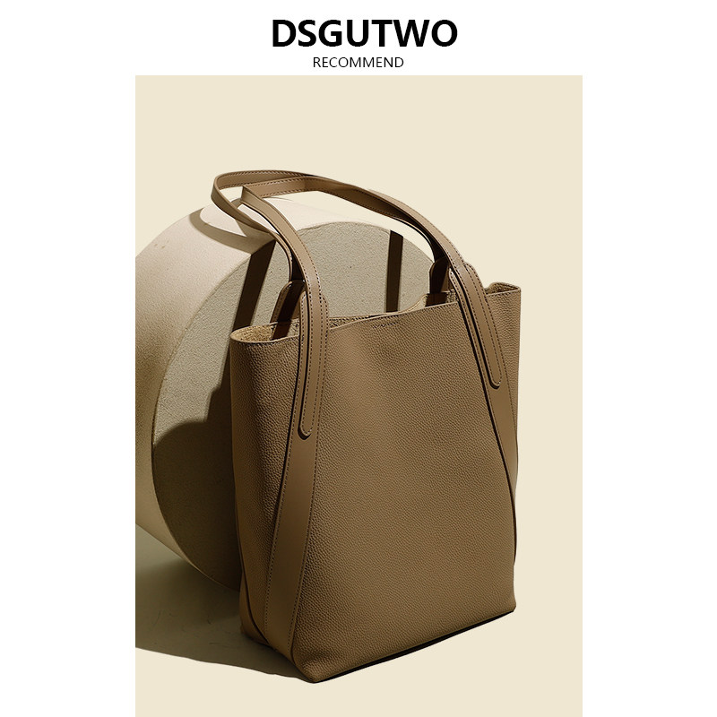 AJ MECICA New Genuine Leather Tote Bag Han Edition Large Capacity Axillary Bag Soft Cow Leather Single Shoulder Pet Backpack-Taobao