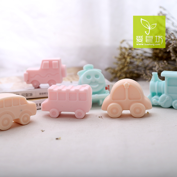 Love Soap Workshop Food Grade Soft Silicone Gel Truck Handmade Soap Mold Six-Even Car Silicone Gel Die Cute Recommendation