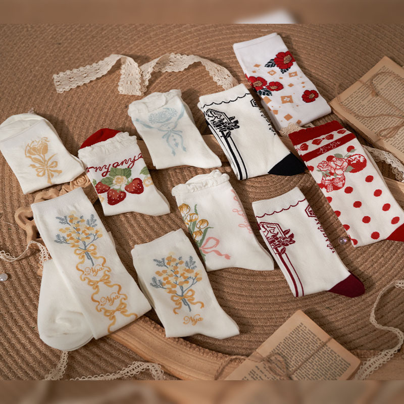 Nyanya Original|Jacquard Socks Lolita Versatile Jacquard Socks Strawberry Flower Four-Leaf Clover Tulip Nyanya Original|Jacquard Socks Lolita Versatile Jacquard Socks Strawberry Flower Four-Leaf Clover Tulip