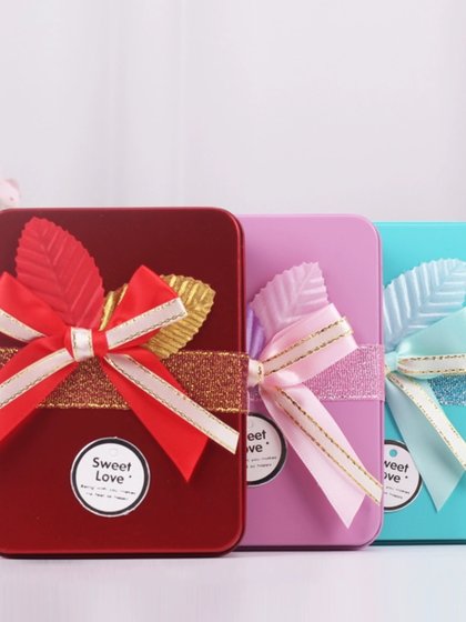 结婚喜糖礼盒装订婚喜糖盒含糖果成品马口铁盒巧克力伴娘伴手礼盒