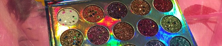 Nàng tiên cá in hình kỳ lân 20 màu ngọc trai trang điểm sequin long lanh bột nàng tiên cá 蹦 蹦 tray khay bóng mắt những bảng phấn mắt nên mua