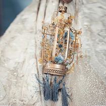 Customized handmade bouquets for bride wedding ins European and American style Korean gifts Chinese wedding portable palace lanterns