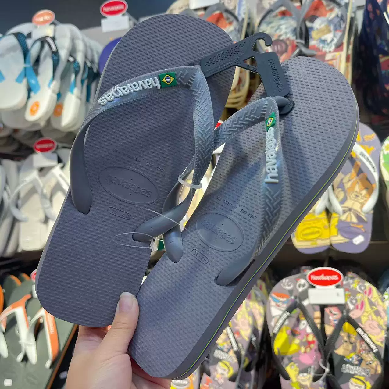 Бразильские фудалка Havaianas национальный флаг Havana персонаж человека drag нейтральные родитель-ребёнок обувь для мужчин и женщин без скольжения и тапочки