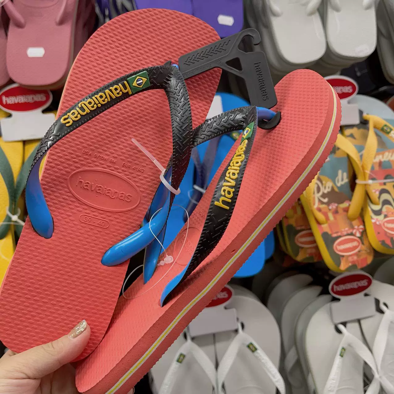 Бразильские фудалка Havaianas национальный флаг Havana персонаж человека drag нейтральные родитель-ребёнок обувь для мужчин и женщин без скольжения и тапочки