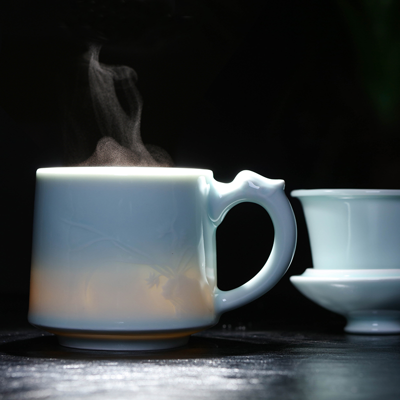 Jingdezhen ceramic cups with cover filter tea cup home shadow carving boss cup personal office cup