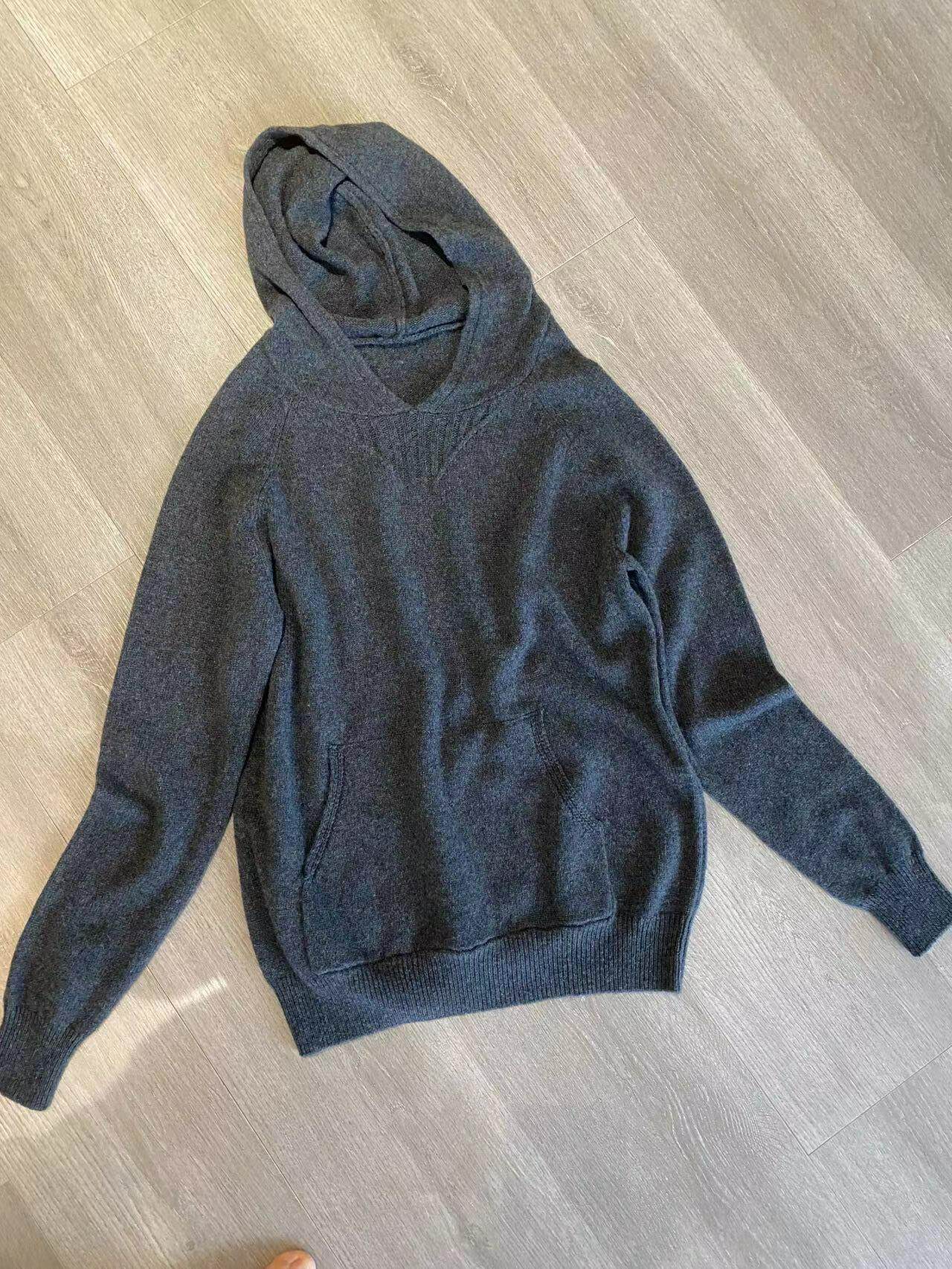 214 214 wool number in the case of