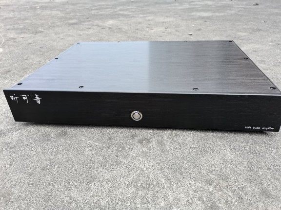 Xinke sound 1000W HIFI digital amplifier fever class D ultra-low distortion level monitor level choice for fever reduction