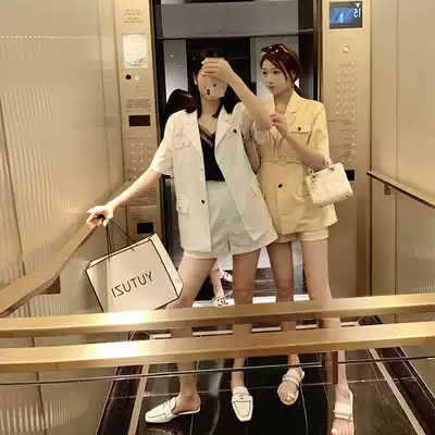 Women's 2019 summer new high-cold royal sister style suit Korean fashion net red Western style casual two-piece