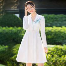 Beauty Princess Autumn Clothing 2022 New Exploits Small Subshorts Mid-Length Style Girl Temperament Goddess Fan Autumwinter Coat