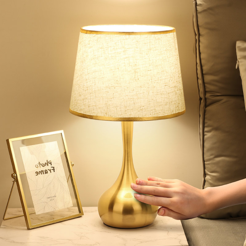 Nordic bedside lamp bedroom lamp light luxury wind modern simple warm romantic home post-modern touch sensor lamp
