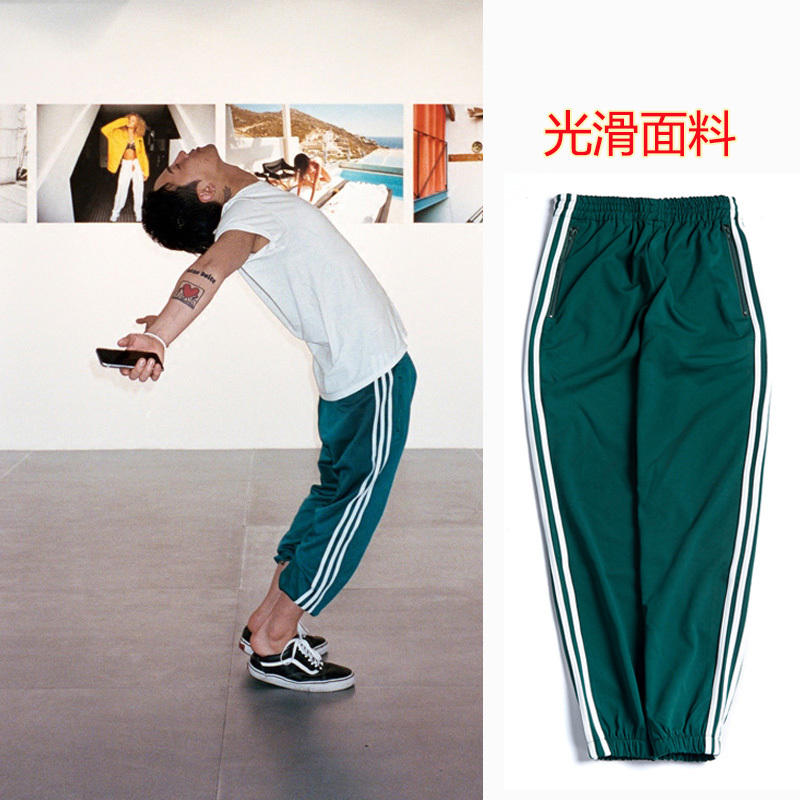 Smooth Ice Silk Fabric Unisex Three-Stripe Jogger Pants with Cuffs, Black, Spring/Summer, Loose Casual Green Nine-Stripe Pants