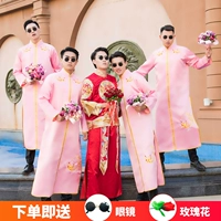 Приветствующая дверь розовая модель