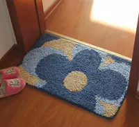 Большой цветок синий