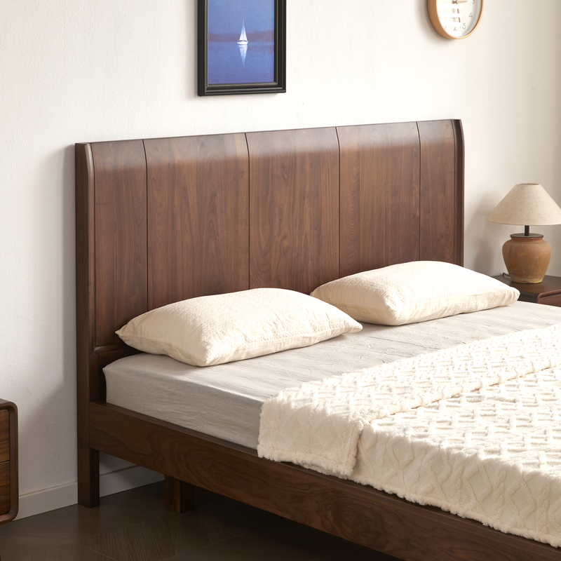 North American Black Walnut Solid Wood Floating Bed in Antique Style for Master Bedroom, 1.8m Double Beds for Home Use in Small Apartments, 1.5m Bed Frame