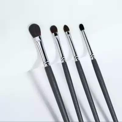 Makeup Brush Set animal hair is soft and non-irritating, small horse wool, easy to take powder, uniform eye shadow brush real hair