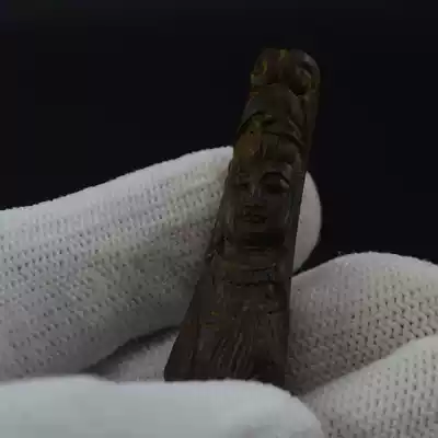 Guanyin pendant Pendant submerged collection Gift gift Religious dharma instrument Body protection Vietnam Huian agarwood