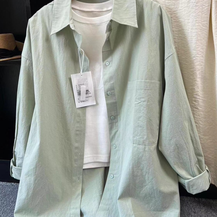 Korean Chic Unique Pea Green Pure Cotton Shirt with a Turn-Down Collar, Loose Fit, Slimming, Long-Sleeved, Sun-Protective Shirt, Thin Jacket