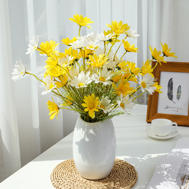 Small Daisy imitation flower fake flower home living room decoration table surface decoration silk flower glass transparent vase flower arrangement