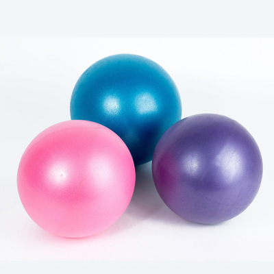 Yoga straw ball 25cm gymnastics ball Fitness ball thickened sky blue color explosion-proof mini Pilates ball ball