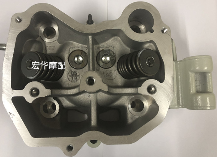 Three-wheeler Grand Express ten thousand Tiger Jiangsu Zongshen New Superbar Water Cooling 150175200250 Cylinder Head Assembly Valves