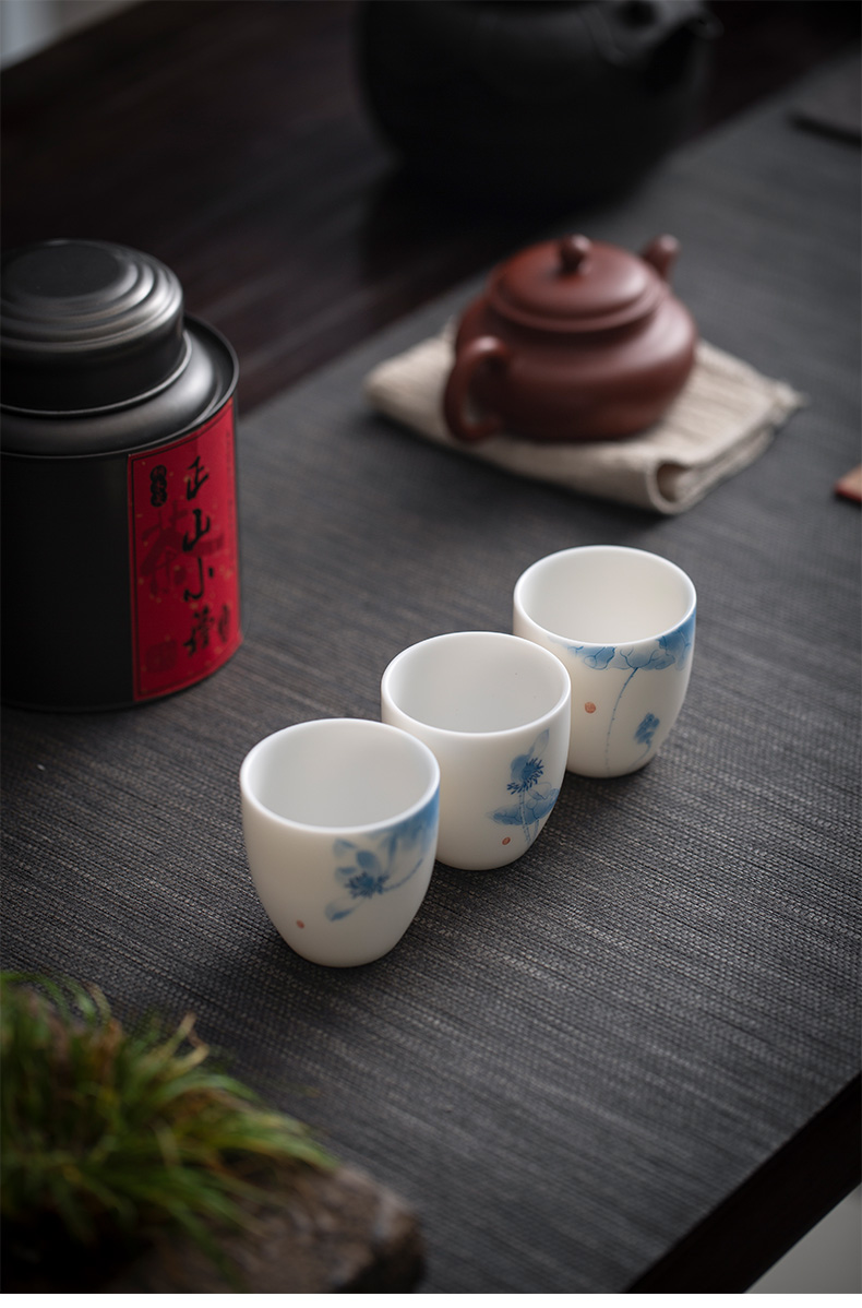 MaiTao kung fu tea cups of jingdezhen ceramic sample tea cup hand - made bluish white porcelain tea cups personal single CPU