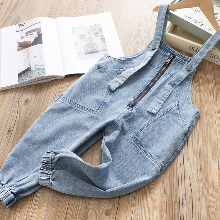9 99 seconds to kill girls denim holding baby bag pants middle and small children Western style children's baby loose trousers suspender pants thin section