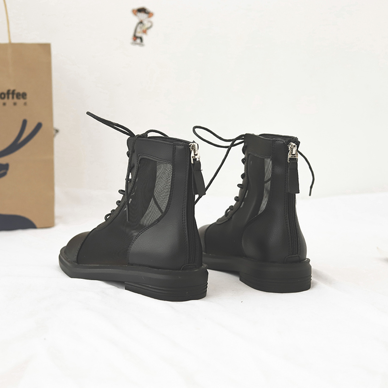 Martin boots 2022 new women's autumn explosion style black fried street short boots small and thin, medium tube niche design