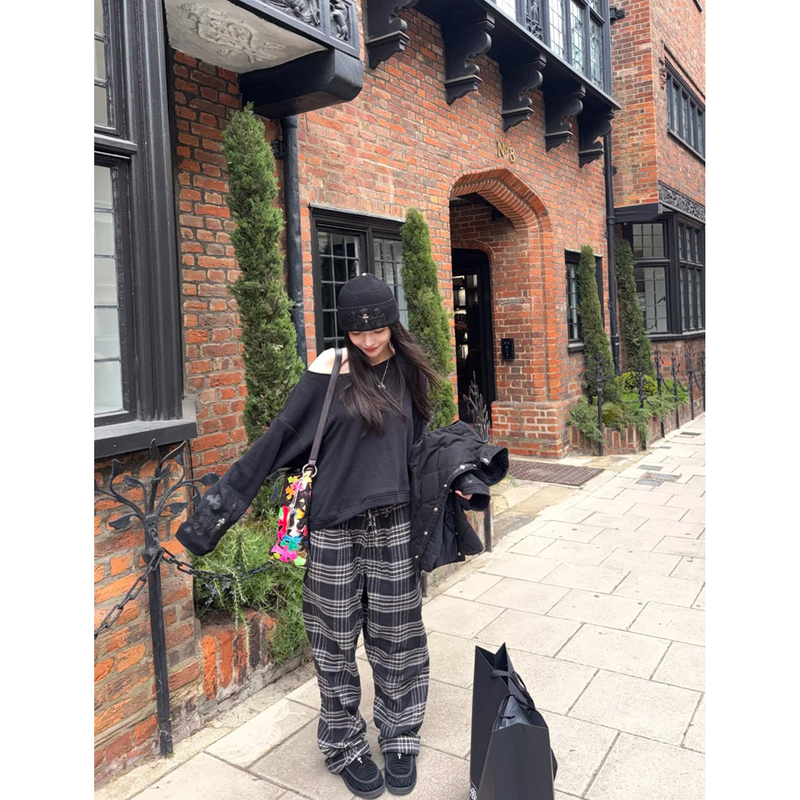 (Replenishment) High-End 26 New Style Patchwork Leather Cross Pattern Plaid Flannel Casual Pants, Loose Fit, Thin Style (Replenishment) High-End 26 New Style Patchwork Leather Cross Pattern Plaid Flannel Casual Pants, Loose Fit, Thin Style