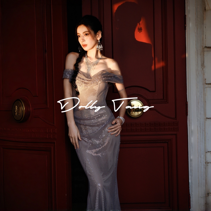 Dollytang [Undercurrent] Luxurious Sparkling Rhinestone Strapless Dress, Figure-Flattering Three-Dimensional Pleated Gown
