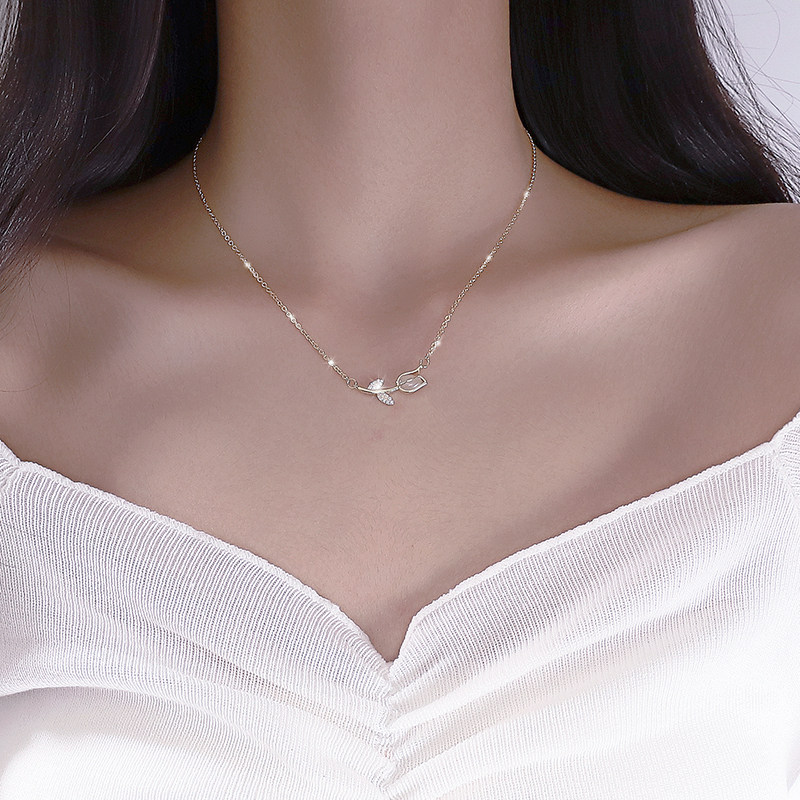 Tulip Necklace Woman Lock Bone Chain Small Crowddesign Sensation S925 Pure Silver Sichuan Fritillary Pendant Ornament Light Extravagant Advanced Sensation
