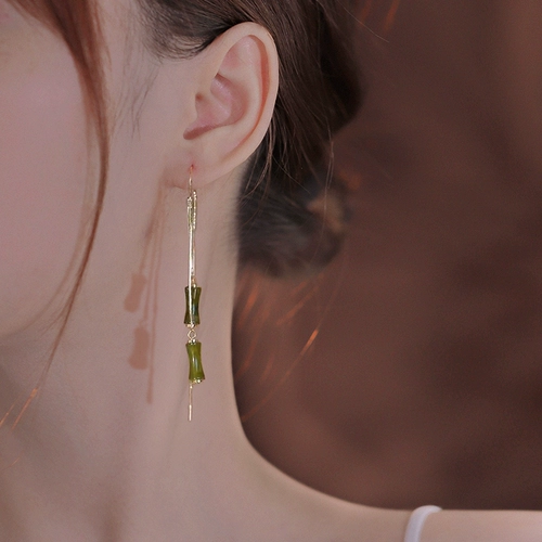 Зеленые бамбуковые модные ретро изысканные серьги, серебро 925 пробы, яркий броский стиль, 2022, в западном стиле