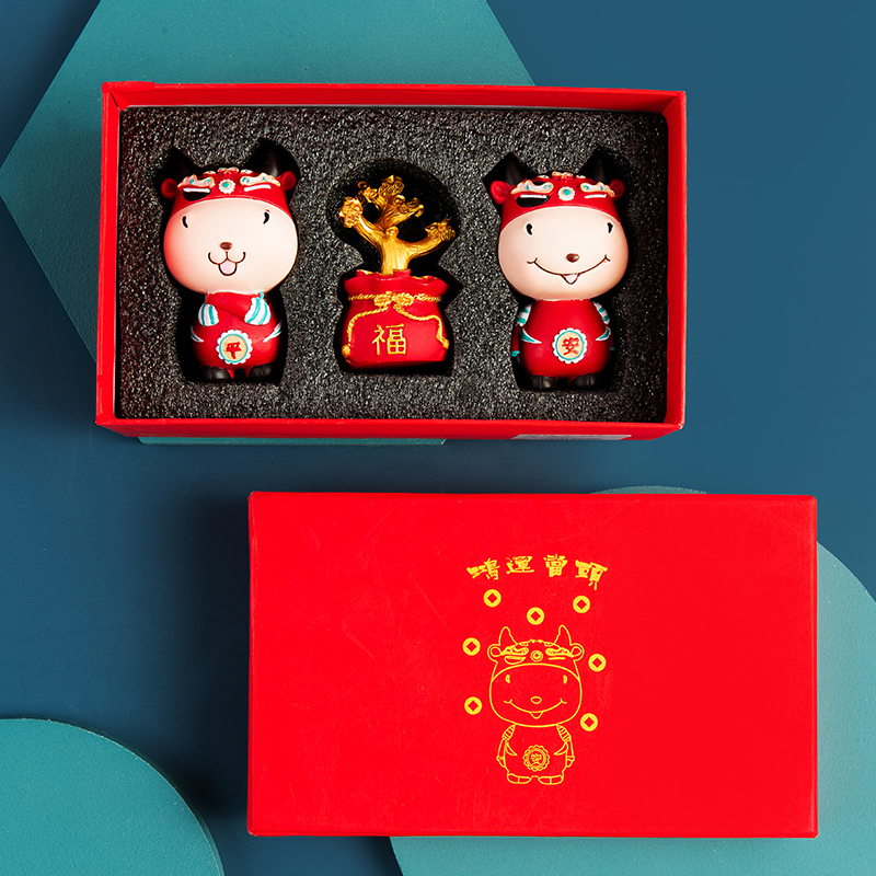 Year of the Ox mascot Car ornaments Car tide doll Ox gifts 12 zodiac high-end decorative supplies gift box