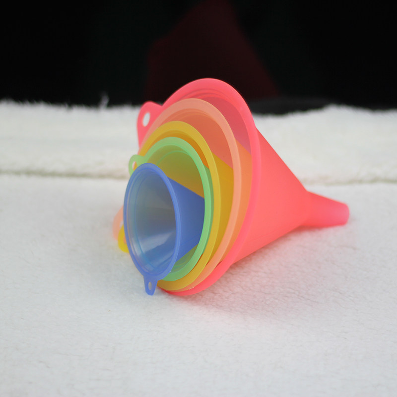 multi-color plastic funnel size size 5 pas, soy sauce funnel for home use, oil spill, wine spill