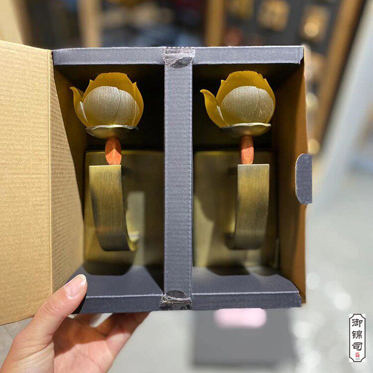 Yujin Simao * ancient rhyme wall hook lotus water glass Chinese style Ming and Qing antique style curtain coat wall hook