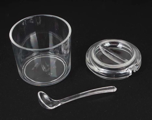 Отели могут использовать сахарные банки и соль -банки, приправляющие банки перца банок приправы для бутылки.