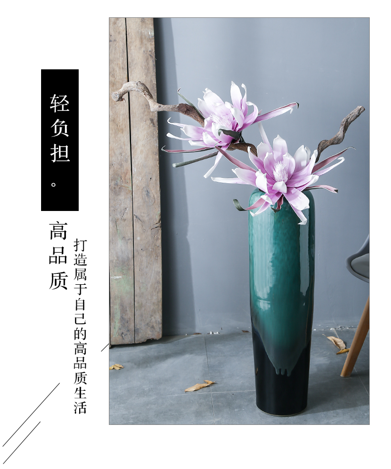 Jingdezhen ceramic flower arrangement of large vases, living room furnishing articles of Chinese style porch lattice Windows decorations