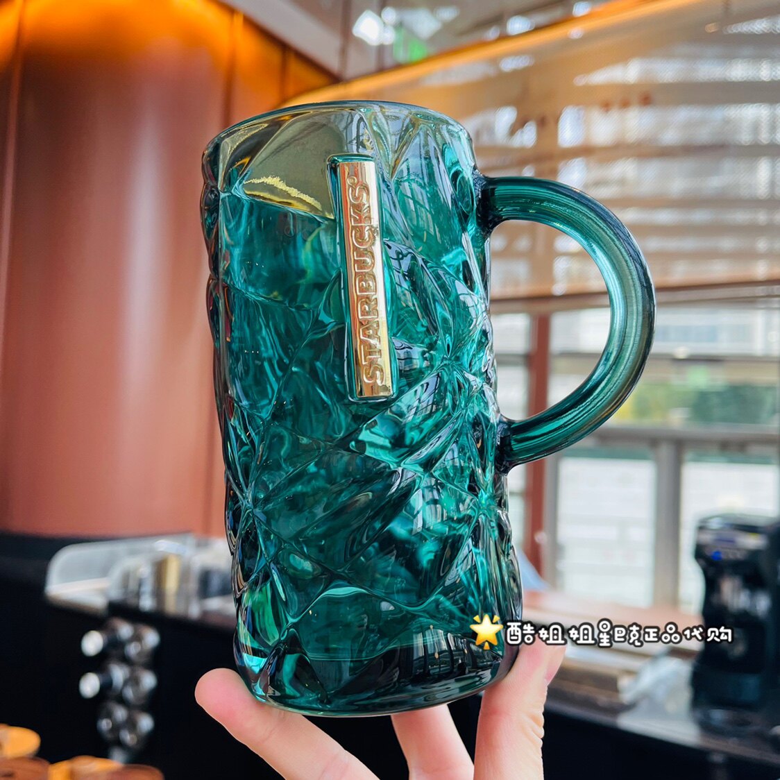 Starbucks 2022 Valentine's Day Gift Classic Retro Goddess Green Solid Irregular Section Styling Glass Mug