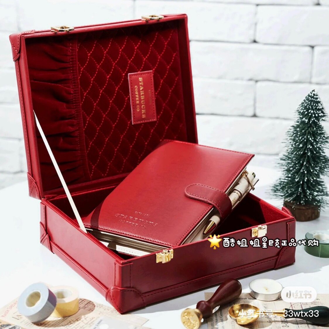 Starbucks 2022 Valentine's Day Gift Retro Red Notebook Travel Bag Suit Bookmark Insulated Coffee Cup Group