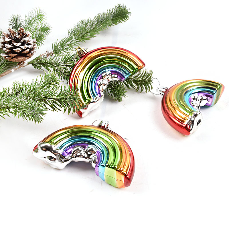 Christmas decoration supplies scene layout dress up ornaments electroplating painted rainbow shape pendant shopping mall hotel pendant