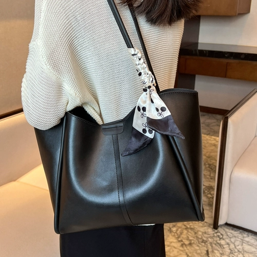 Вместительная и большая летняя сумка через плечо, сумка на одно плечо, коллекция 2023, изысканный стиль, в западном стиле