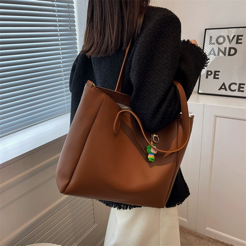 Вместительная и большая сумка через плечо, сумка на одно плечо, премиум класс, коллекция 2023