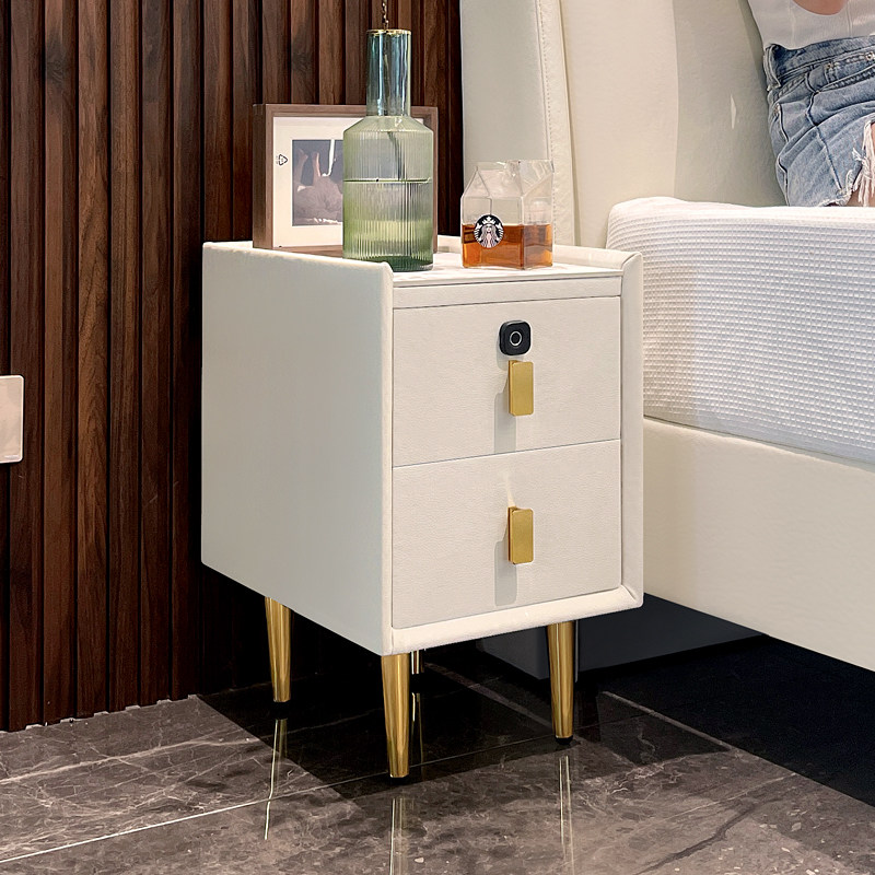 Nordic modern light luxury high-end drawer storage bedside table solid wood small ins style simple bedside cabinet bedroom