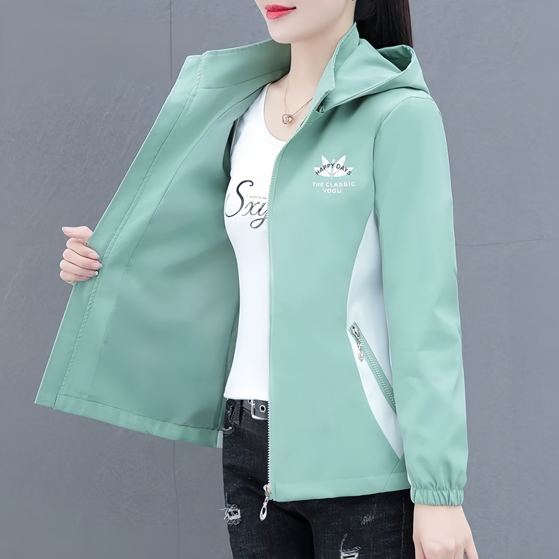 Casual Short Jacket for Women, Spring and Autumn 2026 New Style, Mother's Clothing, Fleece-Lined Windbreaker, Hooded Top, Autumn and Winter Jacket
