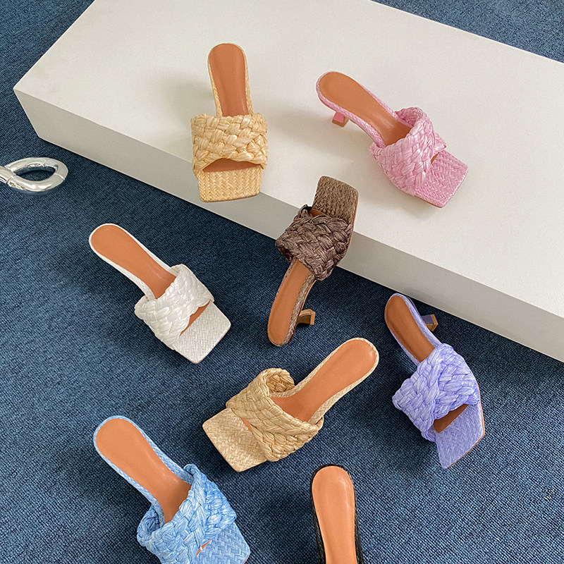 ins bv woven slippers female summer outwear in the 2022 of the 2022 new net red cool tug fashion 100 hitch a drag woman