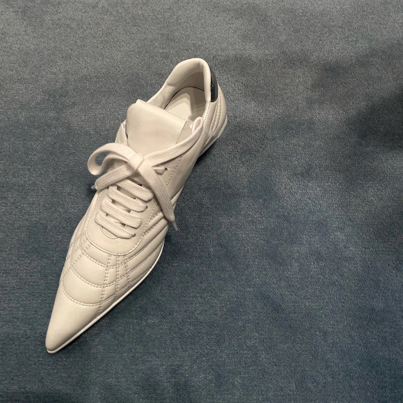 Custard with French style single shoe woman 2022 new spring and autumn small leather shoes Inlenty wind retro genuine leather cat heel small white shoes