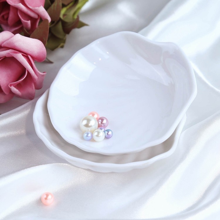 White Shells Small Sauces Plates Ins Wind Photo Props Online Red Gourmet Ornament Swing for Swaying Pieces Decoration