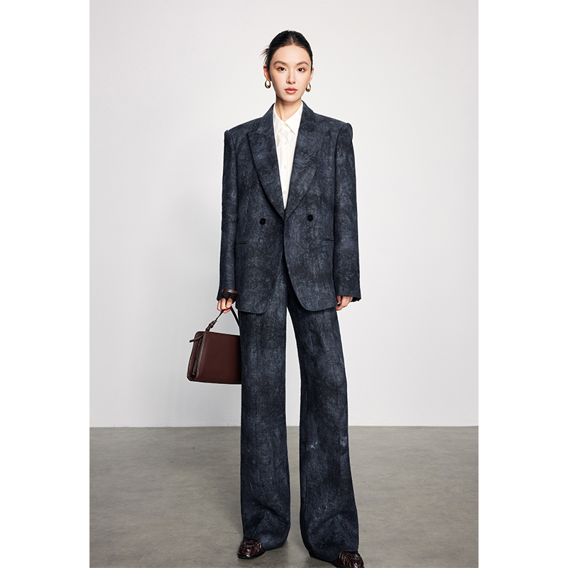 Kiss痕 Original Retro Spring and Autumn High-End Suit Set for Women with Wide Shoulders 2026 New Fashion Loose High-End Suit