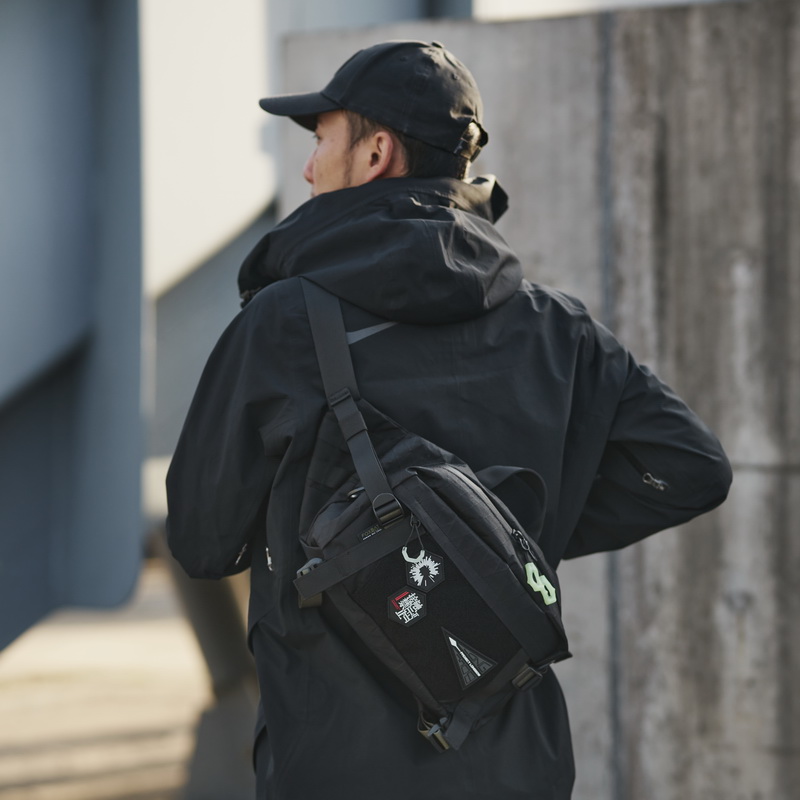 (FOXBAT-Fox Industrial Official Shop) LEG-19 Raphael single shoulder bag functioning male skew satchel